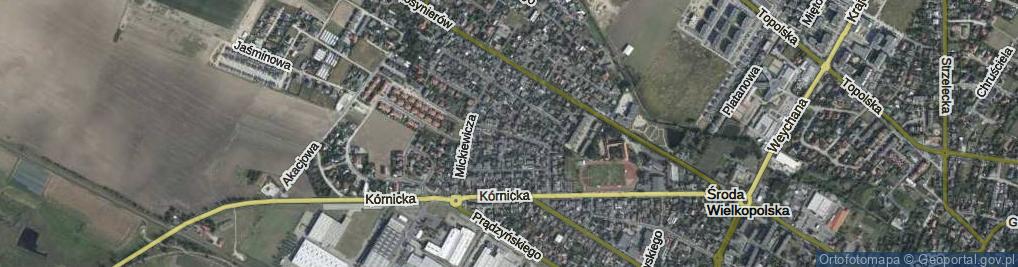 Zdjęcie satelitarne Tuwima Juliana ul.